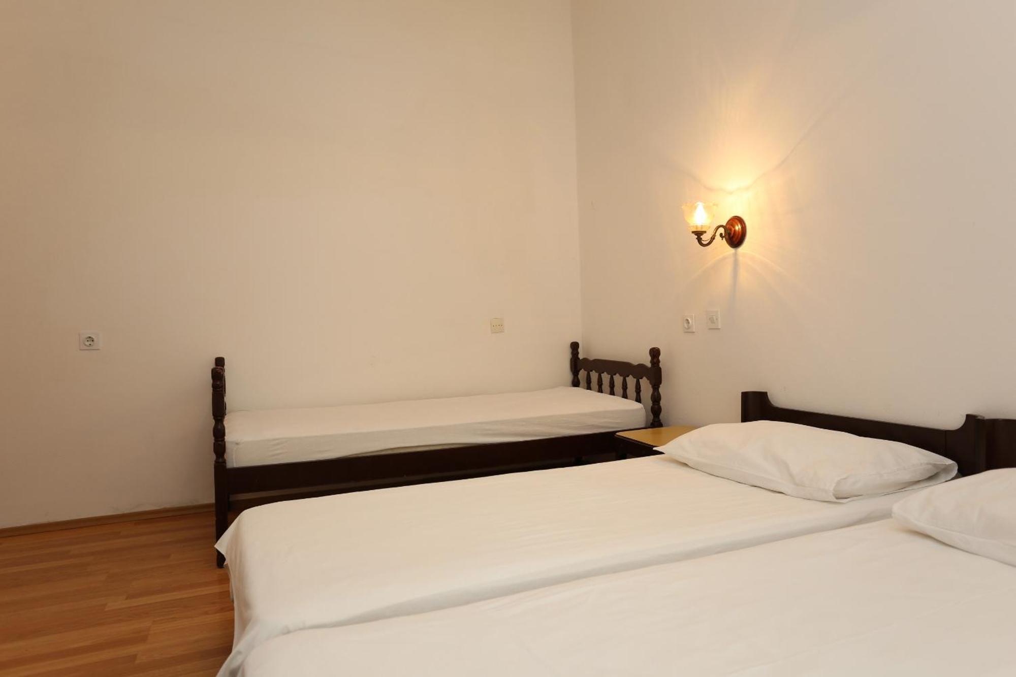 Apartments By The Sea Luka Dubrava, Peljesac - 284 Janjina Habitación foto